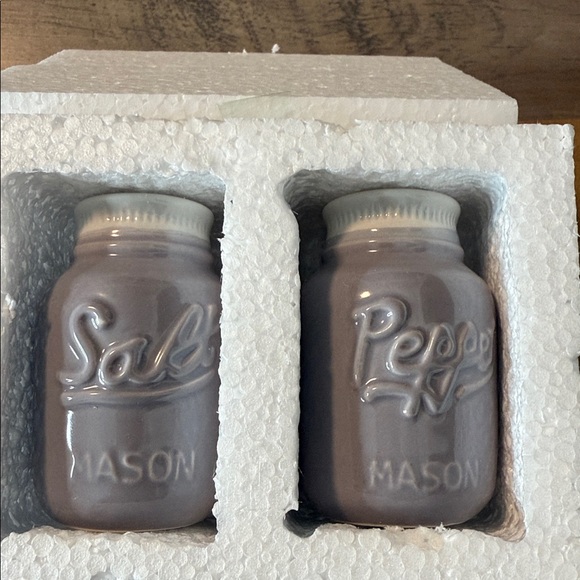 Other - Mason Jar Salt & Pepper Shakers - Grey Lilac - New in Box